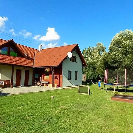 Ubytovanie U Huberta Bešeňová Dış mekan fotoğraf