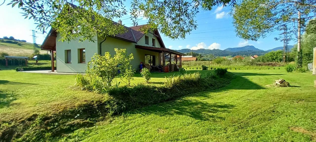 Ubytovanie U Huberta Bešeňová Dış mekan fotoğraf